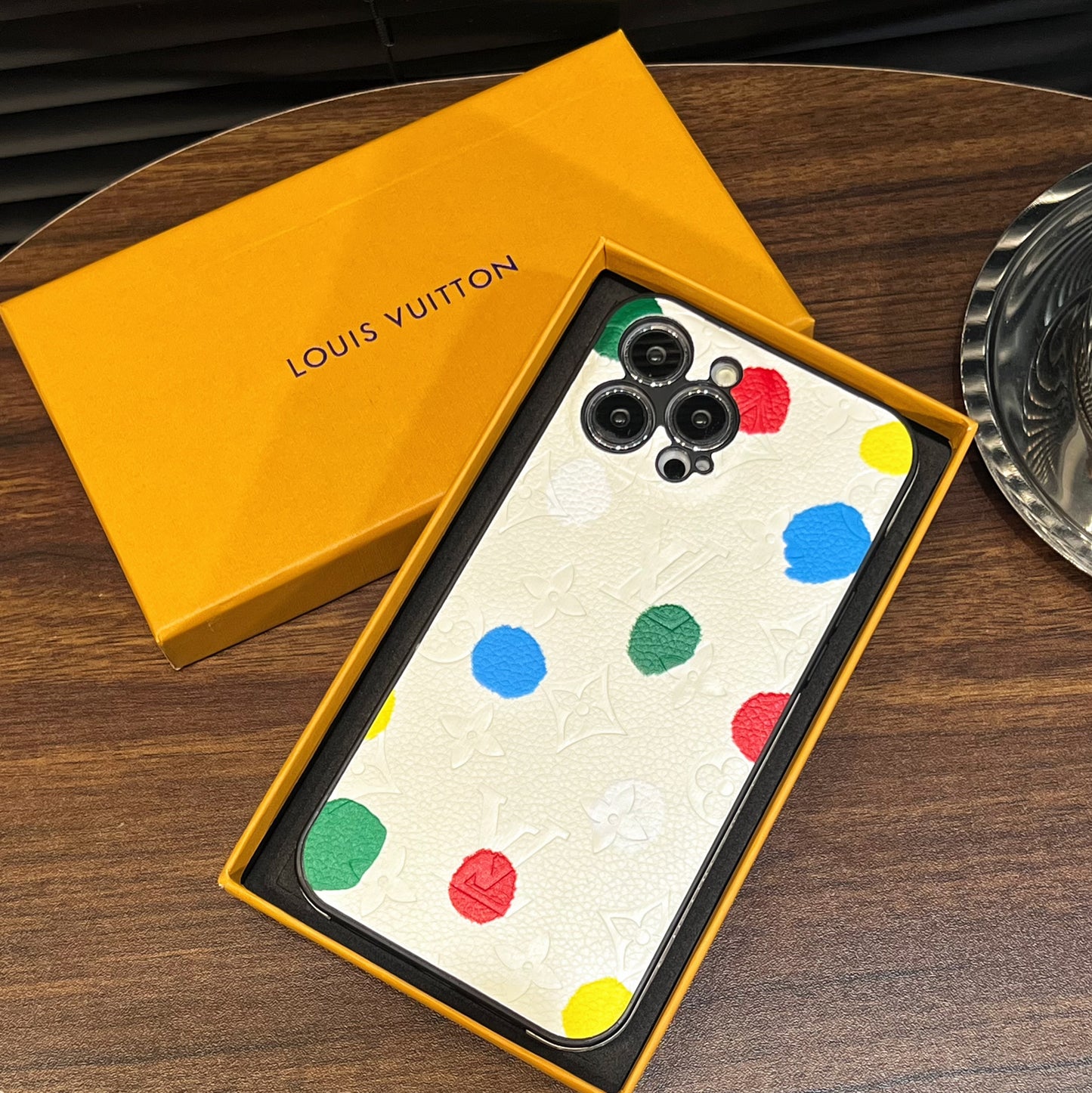 White louis vuitton phone case_Yayoi Kusama