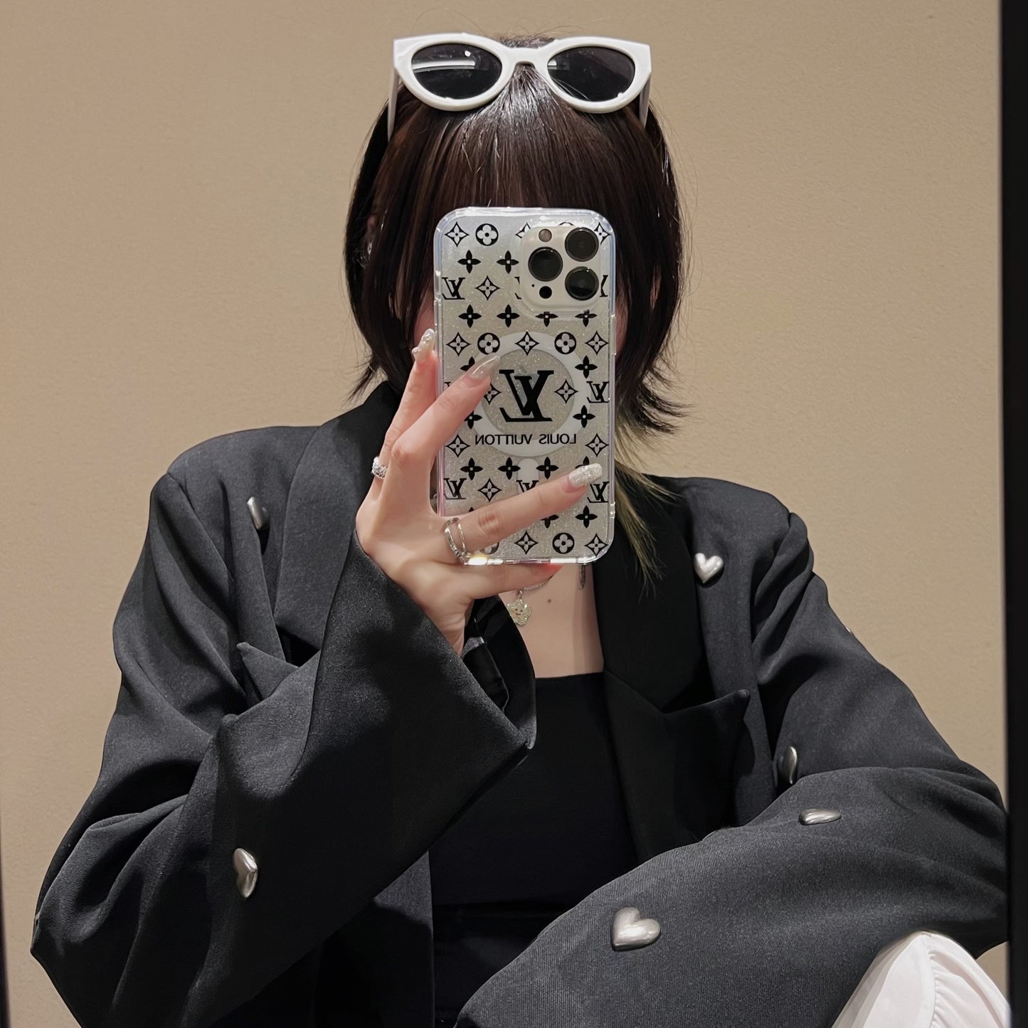 LV magnetic phone case