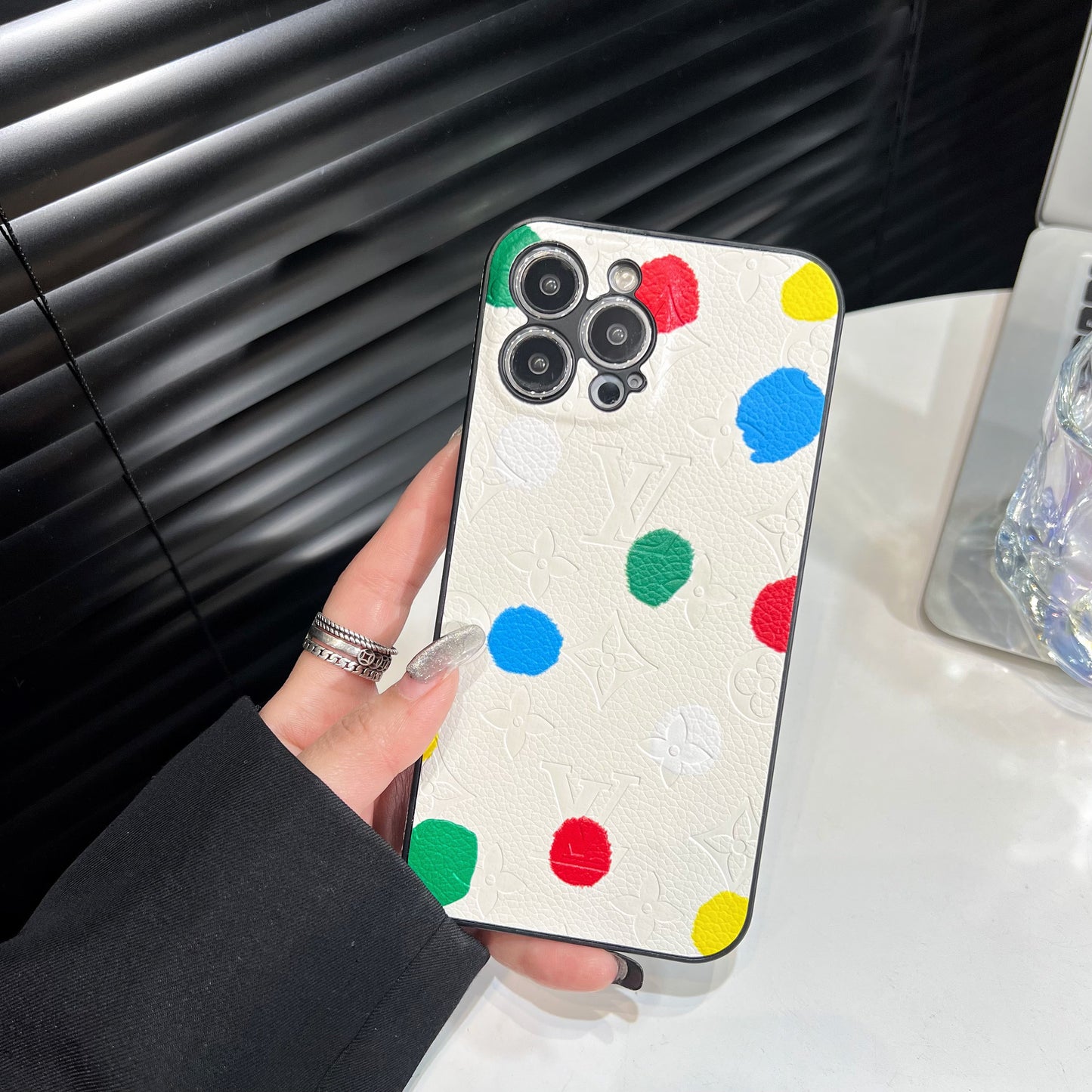 White louis vuitton phone case_Yayoi Kusama