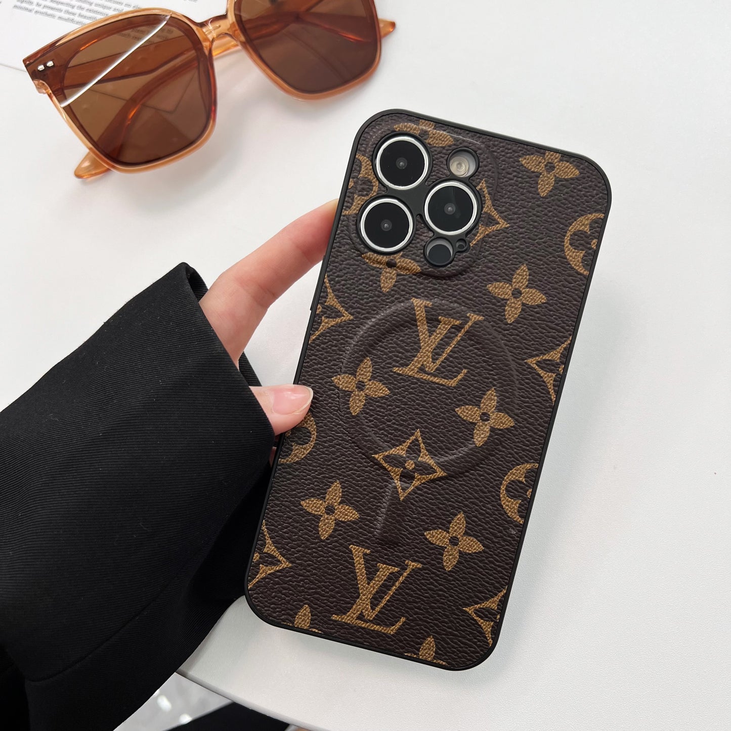 LV magntive iPhone case