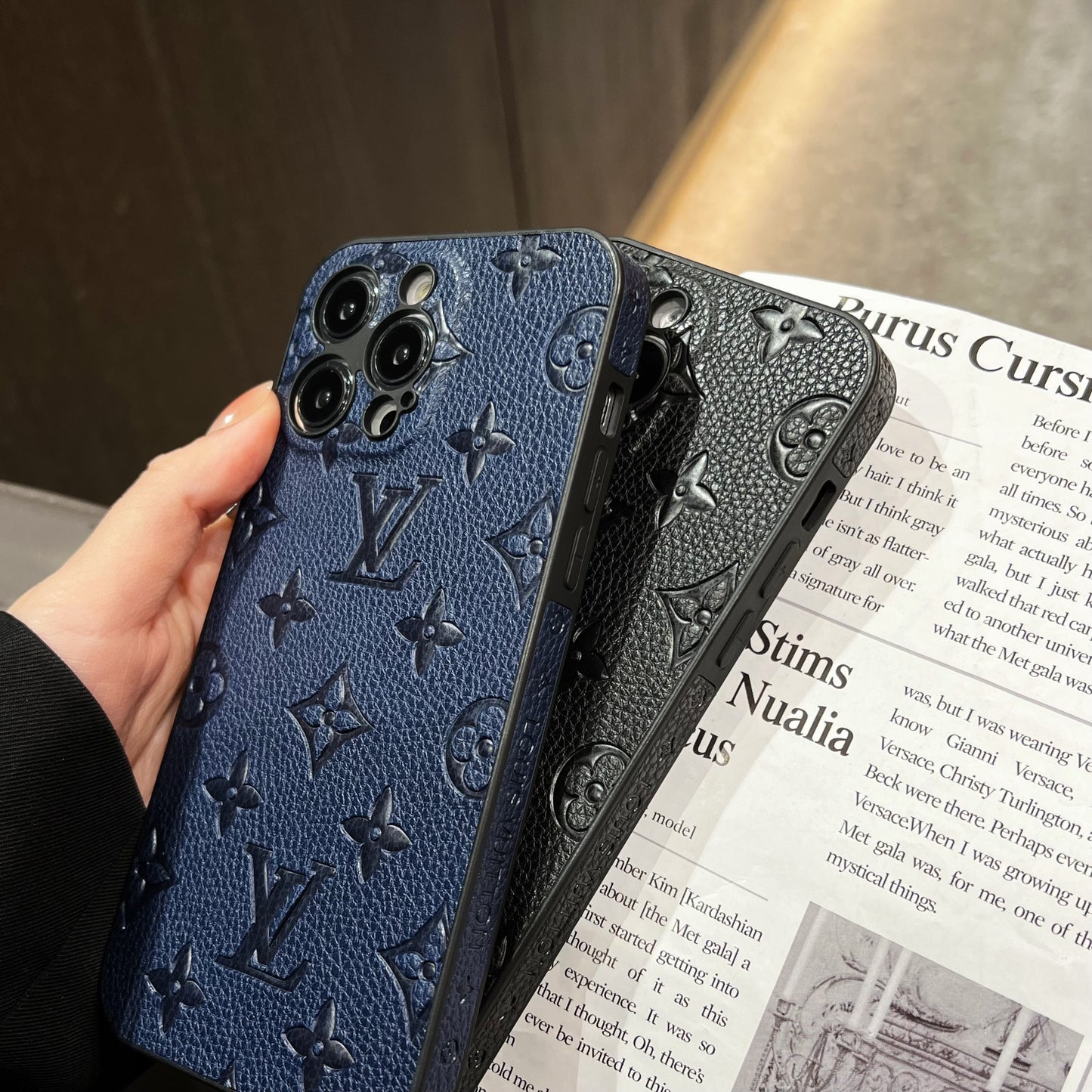 LV phone case_Stability and Texture