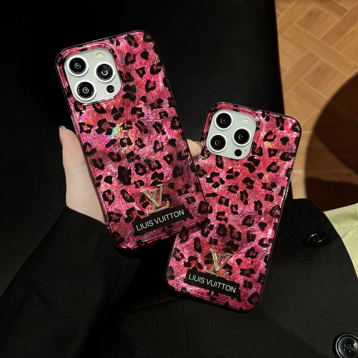 LV iPhone case-Leopard print LV iPhone 16 case