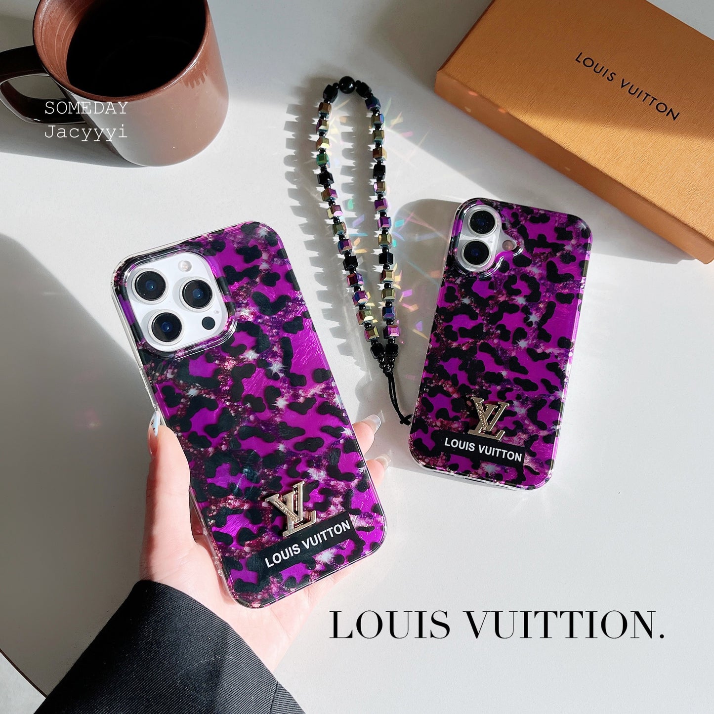 LV purple leopard print phone case